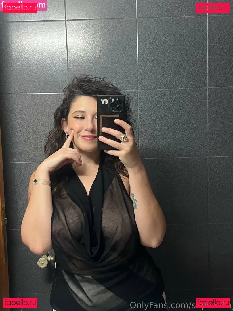 Sophoulla Onlyfans Photo Gallery 