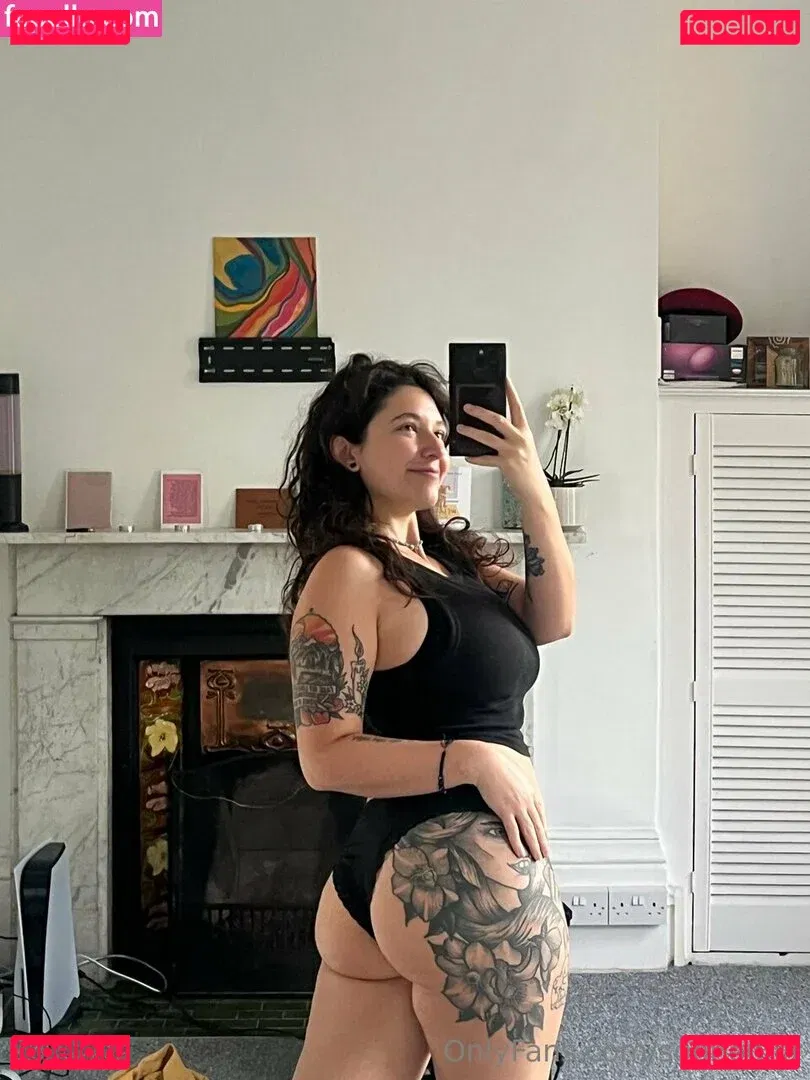 Sophoulla Onlyfans Photo Gallery 