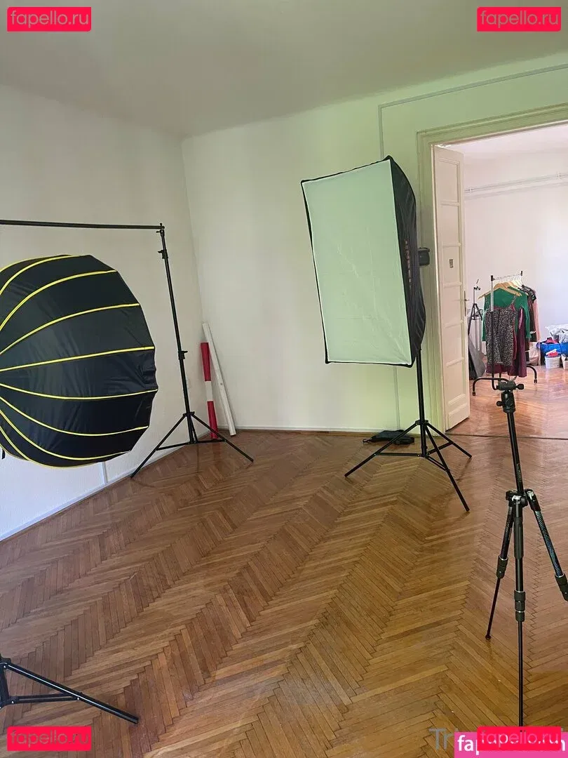 trixi_free Onlyfans Photo Gallery 