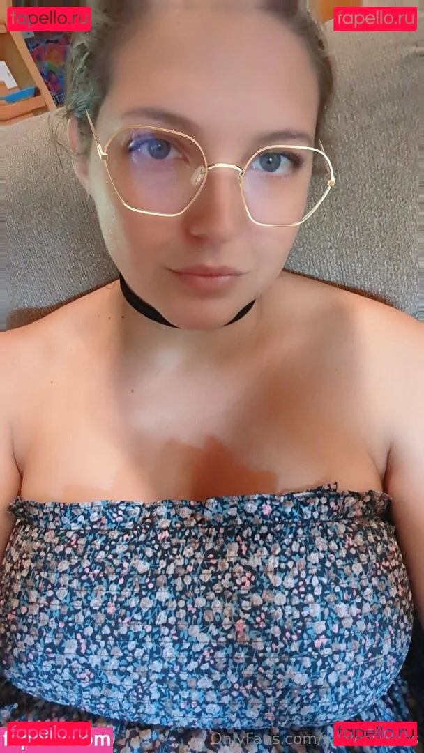 sadieholmes Onlyfans Photo Gallery 