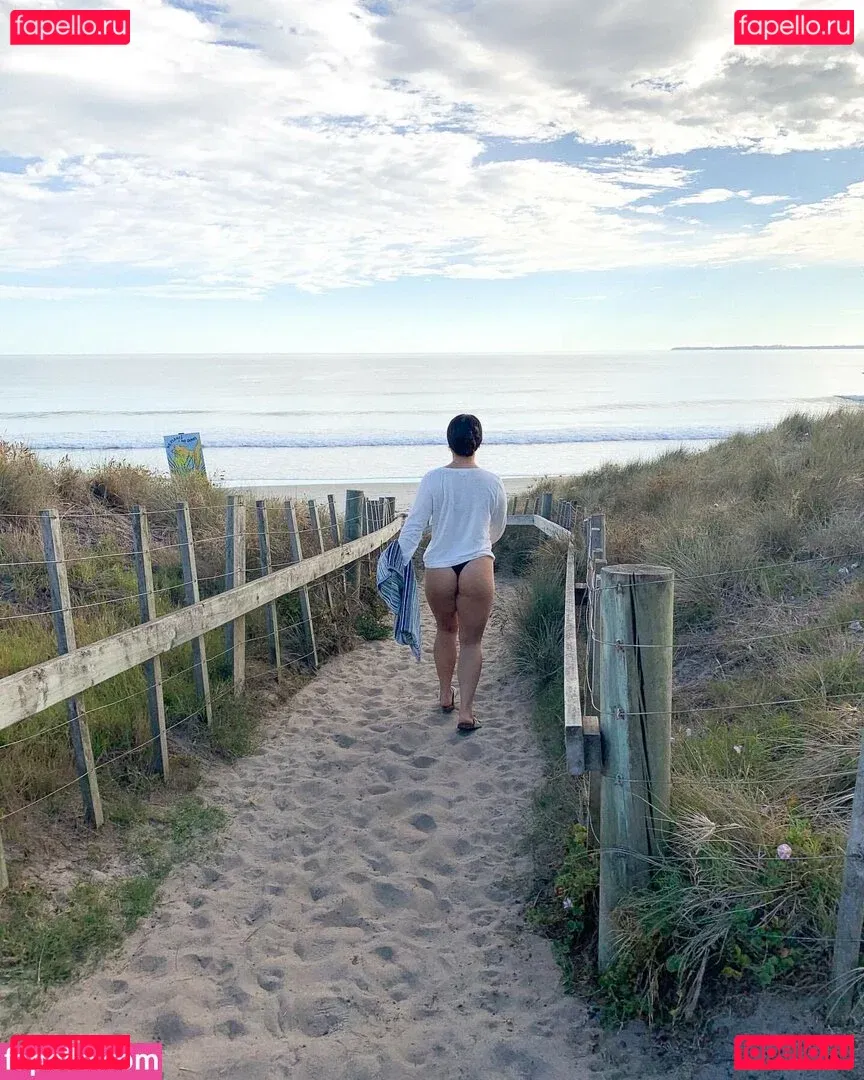 LouiseWhyyte Onlyfans Photo Gallery 