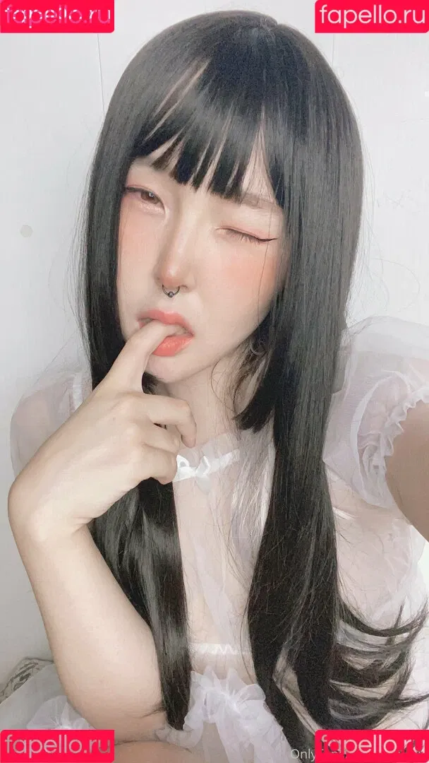 sally_wu Onlyfans Photo Gallery 