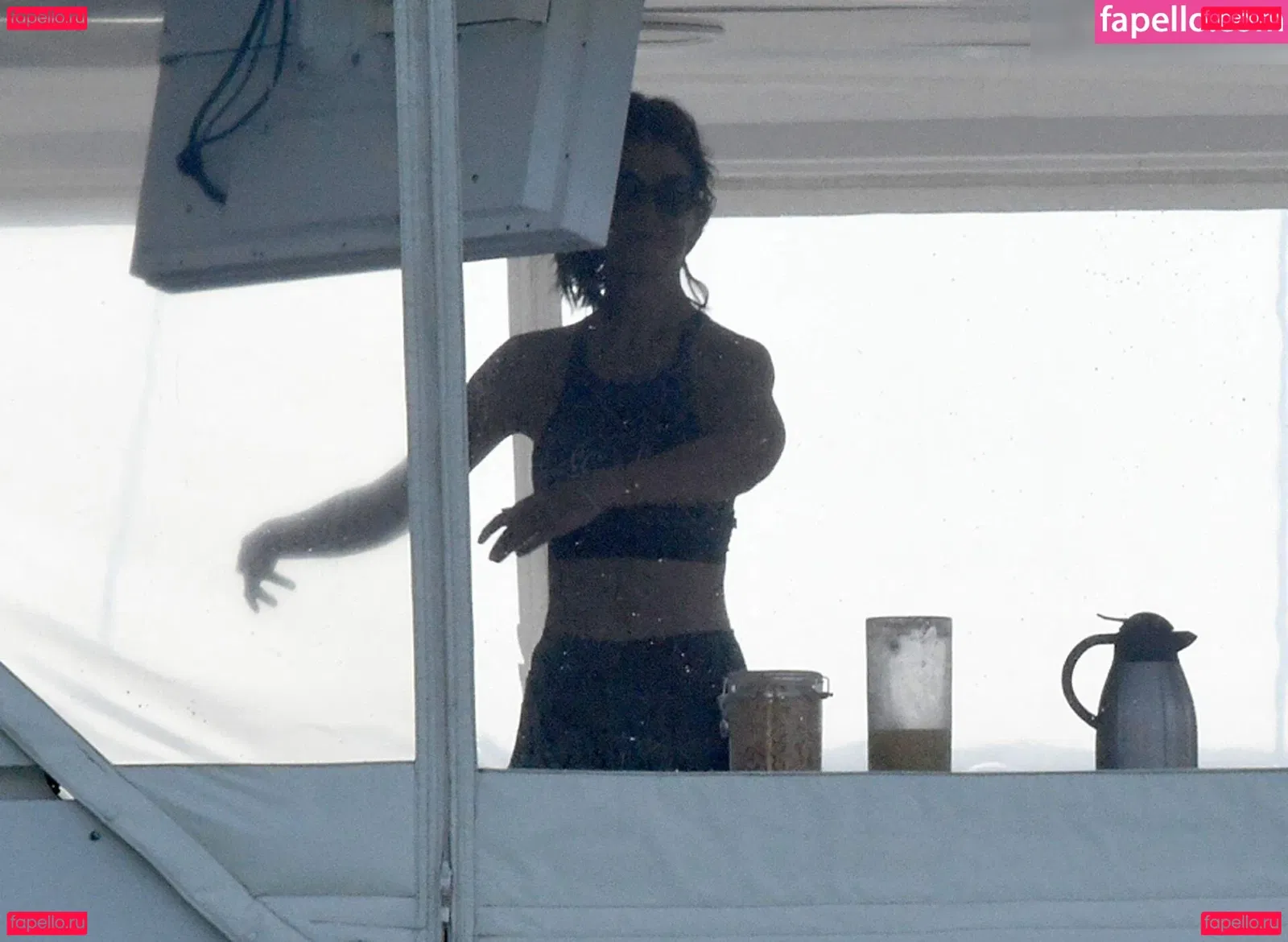 Katie Holmes Onlyfans Photo Gallery 