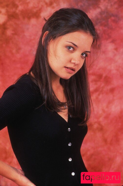 Katie Holmes Onlyfans Photo Gallery 