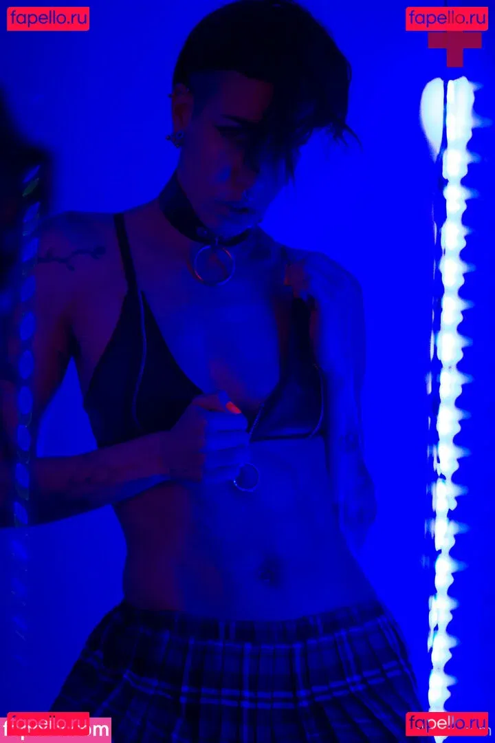 eliskyexfree Onlyfans Photo Gallery 