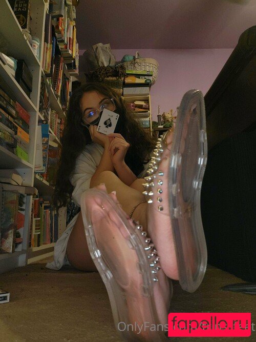 trins_feet Nude Onlyfans Photo 15