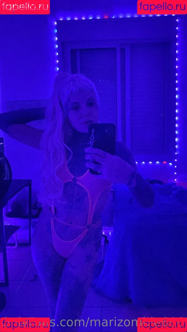 marizombie666 Onlyfans Photo Gallery 
