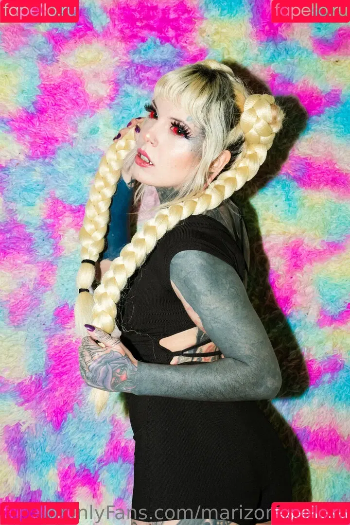 marizombie666 Onlyfans Photo Gallery 
