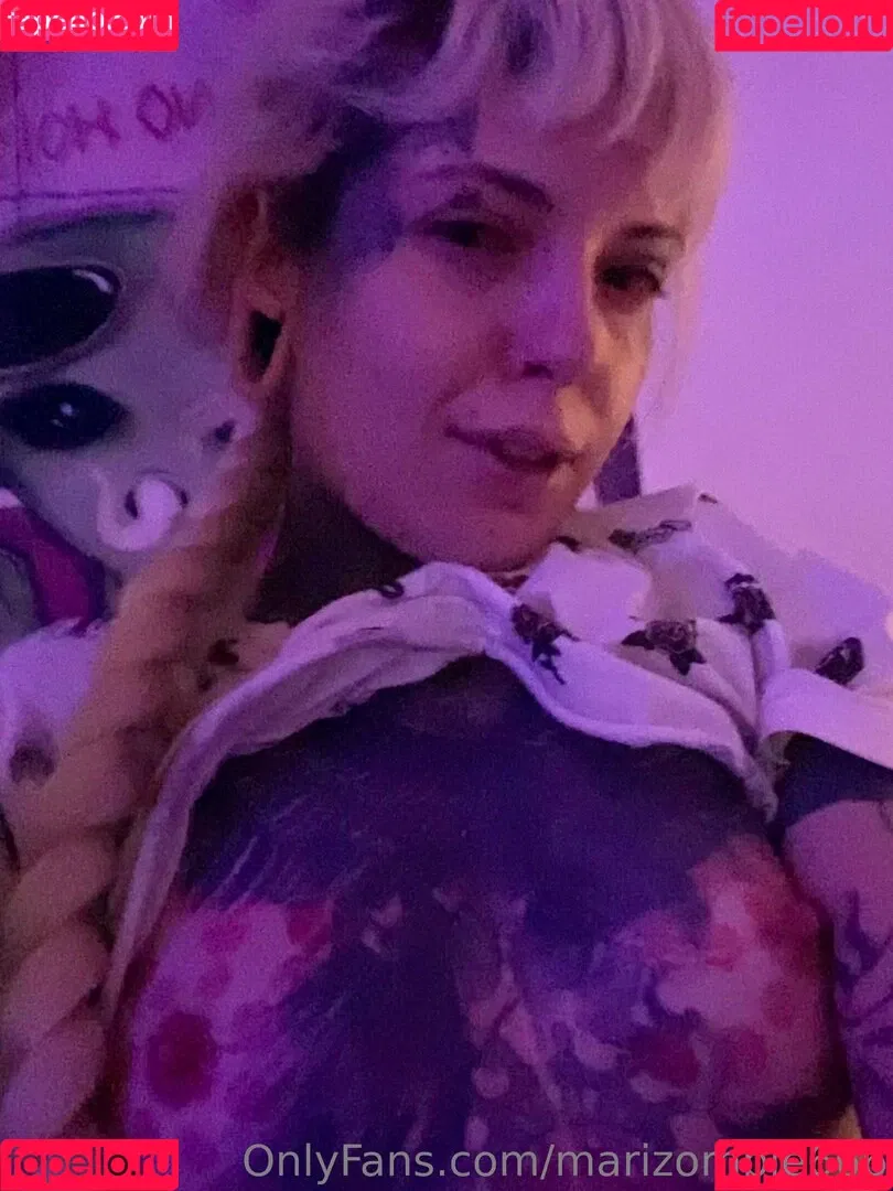 marizombie666 Onlyfans Photo Gallery 