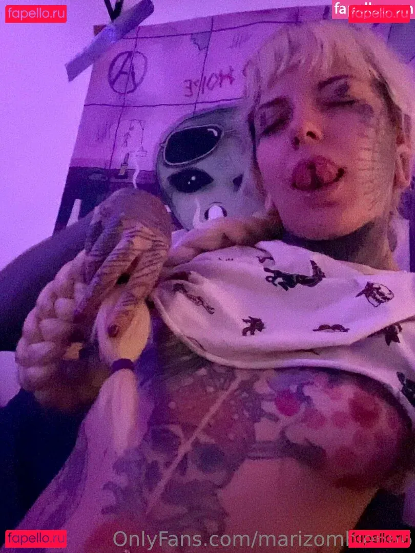 marizombie666 Onlyfans Photo Gallery 
