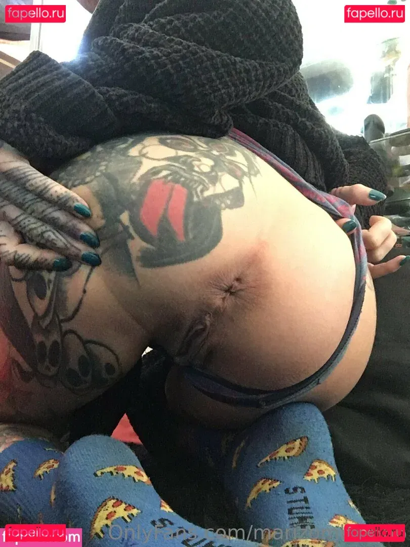 marizombie666 Onlyfans Photo Gallery 