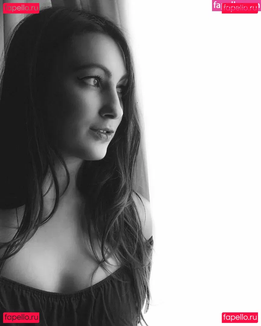 thatdarn_foxx Onlyfans Photo Gallery 