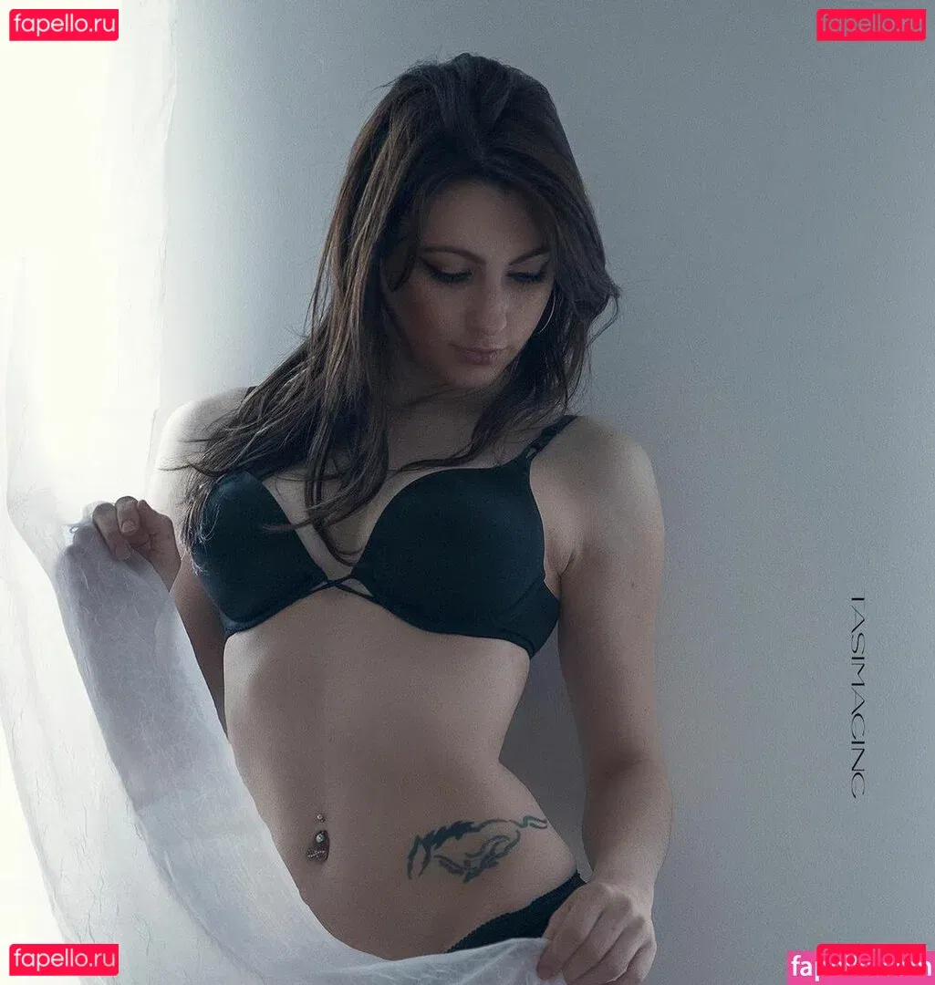 thatdarn_foxx Onlyfans Photo Gallery 