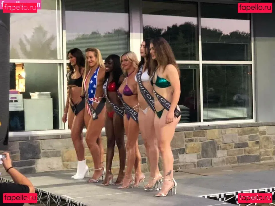 thatdarn_foxx Onlyfans Photo Gallery 