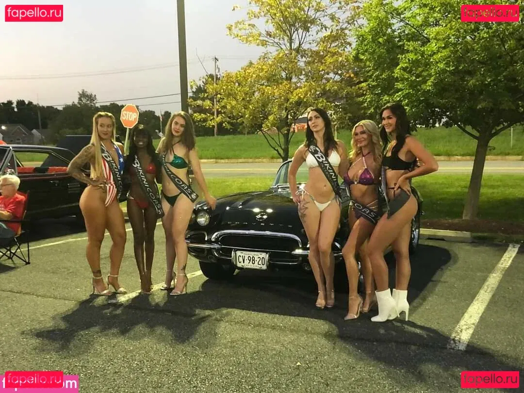 thatdarn_foxx Onlyfans Photo Gallery 