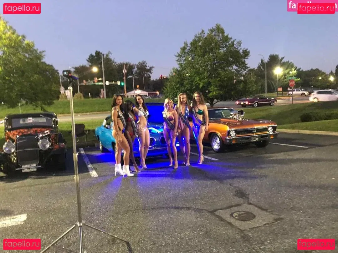 thatdarn_foxx Onlyfans Photo Gallery 