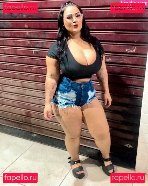 Adriane Esteves Onlyfans Photo Gallery 