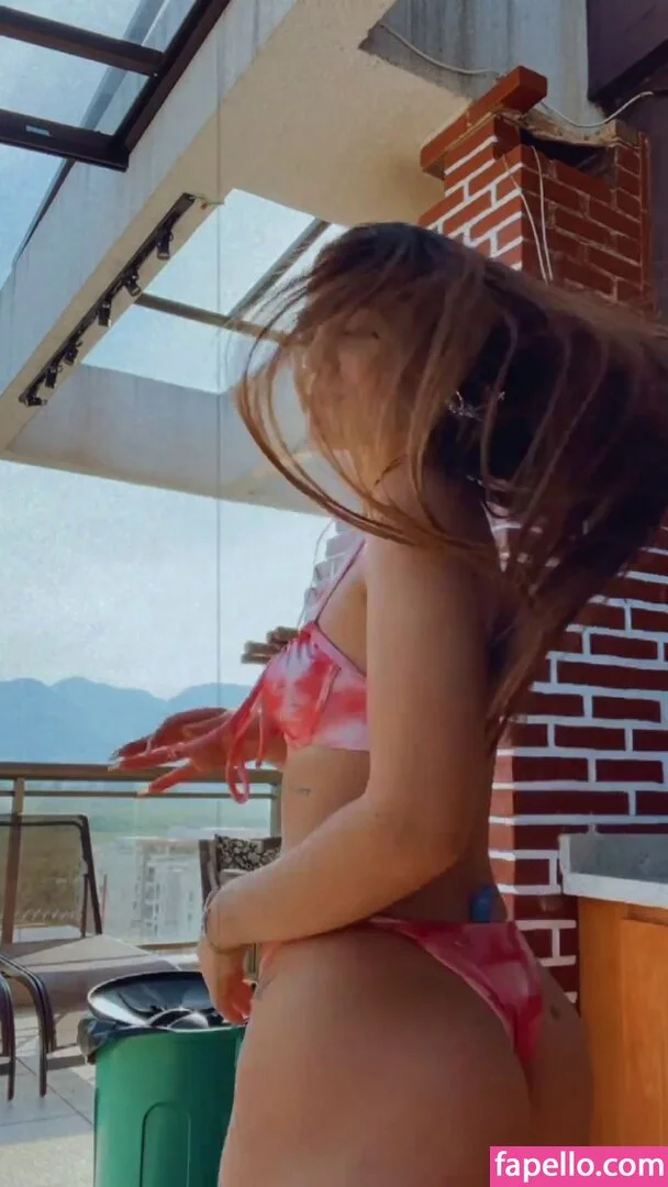 Mel Maia Onlyfans Photo Gallery 