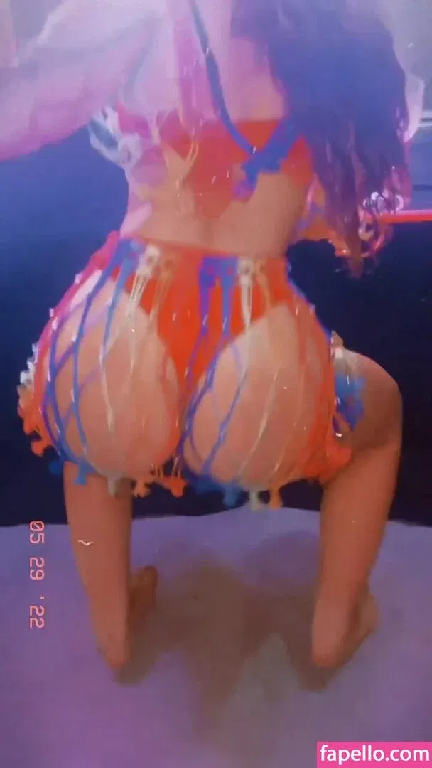 Mel Maia Onlyfans Photo Gallery 