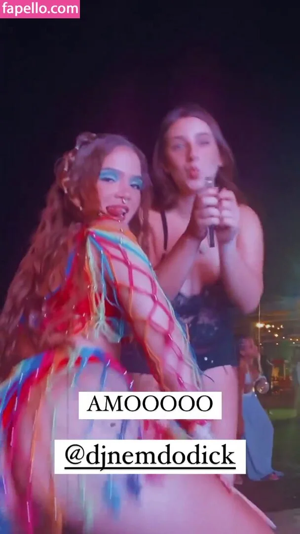 Mel Maia Onlyfans Photo Gallery 