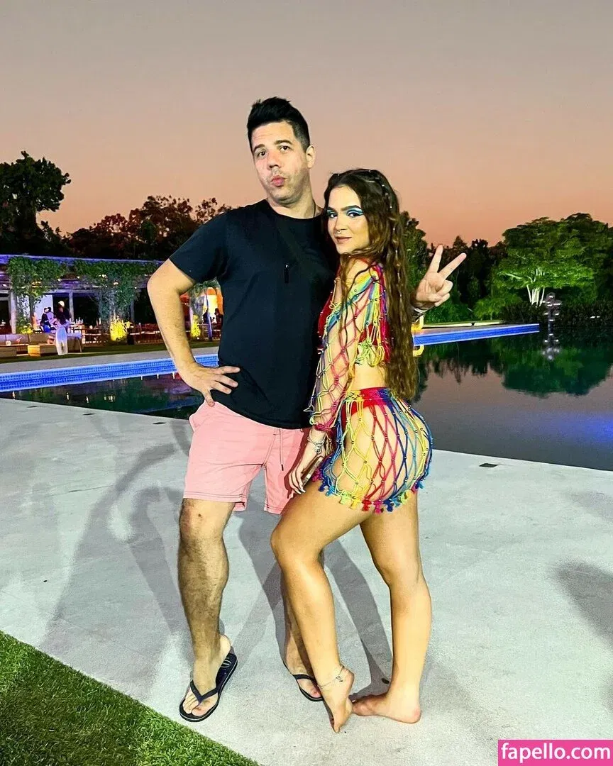 Mel Maia Onlyfans Photo Gallery 