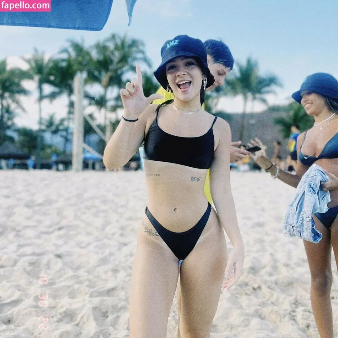 Mel Maia Onlyfans Photo Gallery 