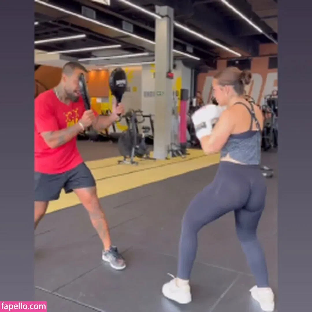 Mel Maia Onlyfans Photo Gallery 