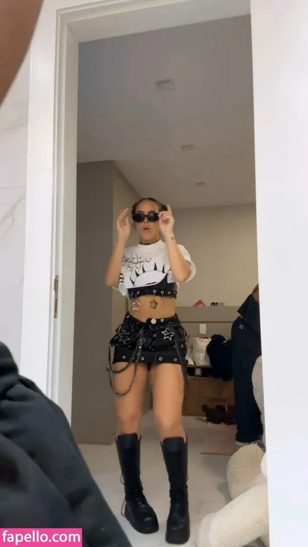 Mel Maia Onlyfans Photo Gallery 