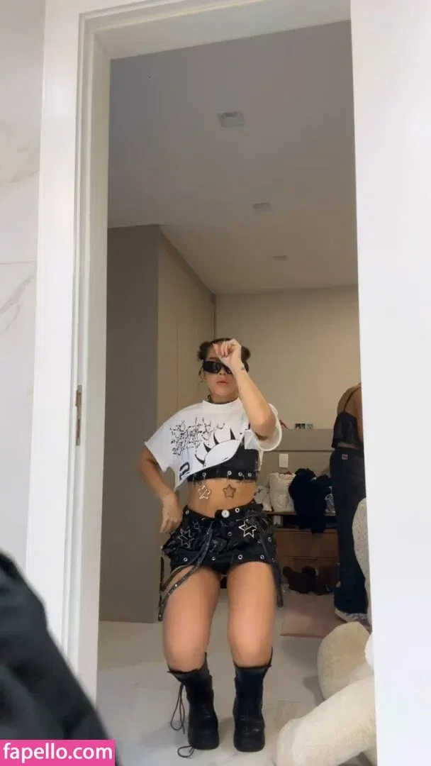 Mel Maia Onlyfans Photo Gallery 