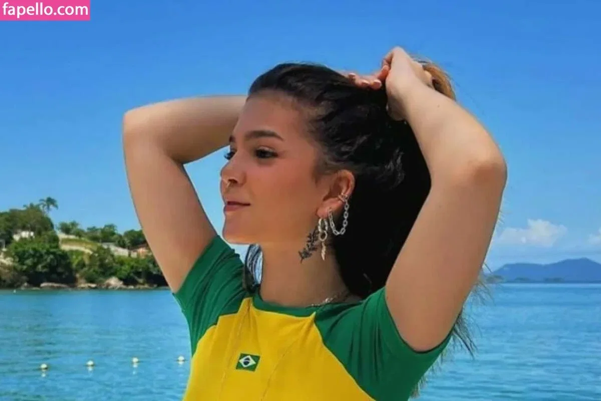 Mel Maia Onlyfans Photo Gallery 