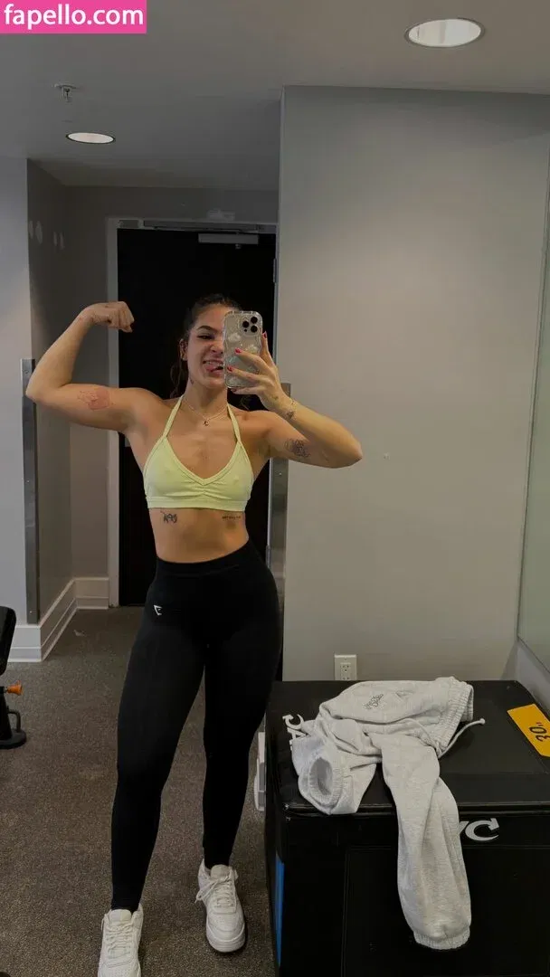 Mel Maia Onlyfans Photo Gallery 