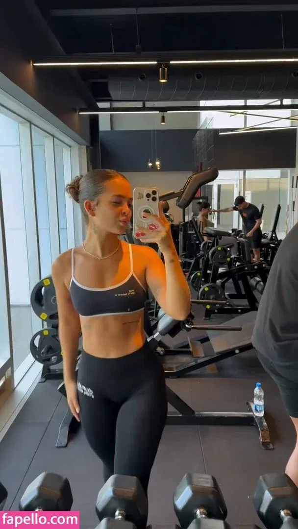 Mel Maia Onlyfans Photo Gallery 