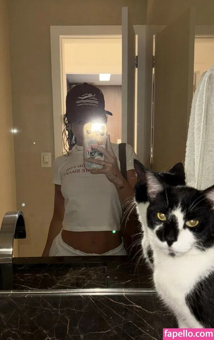 Mel Maia Onlyfans Photo Gallery 