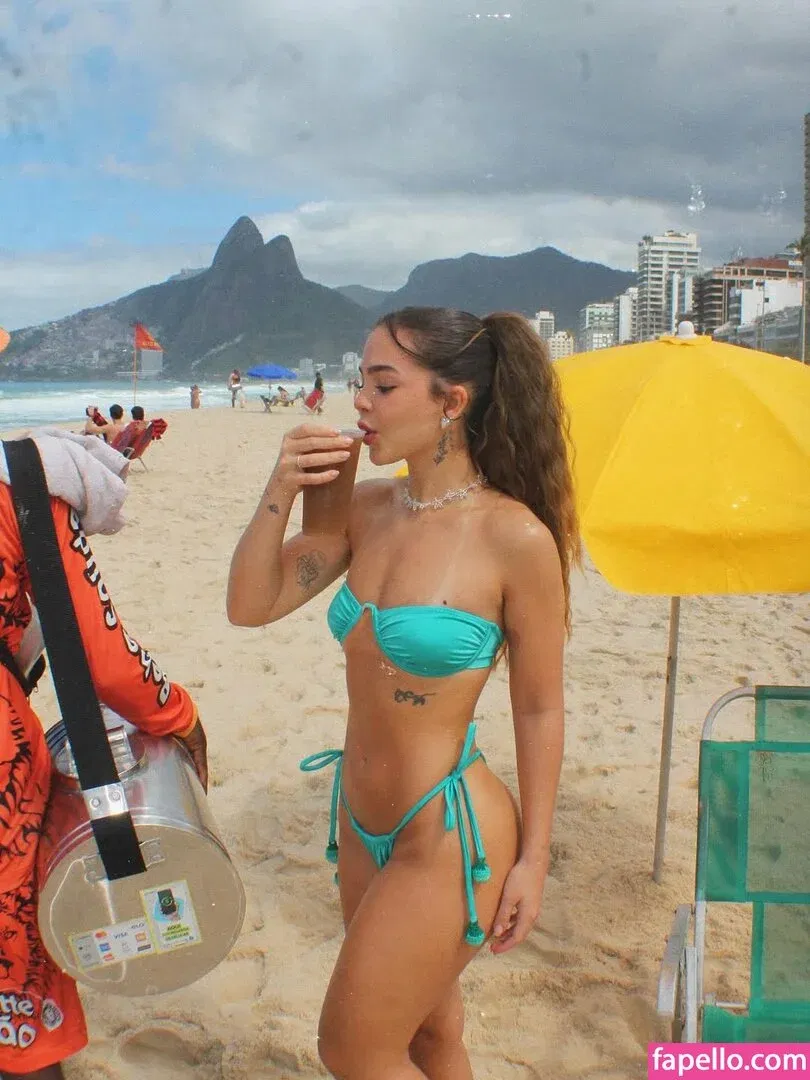 Mel Maia Onlyfans Photo Gallery 