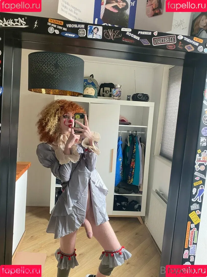 bitwink18 Onlyfans Photo Gallery 