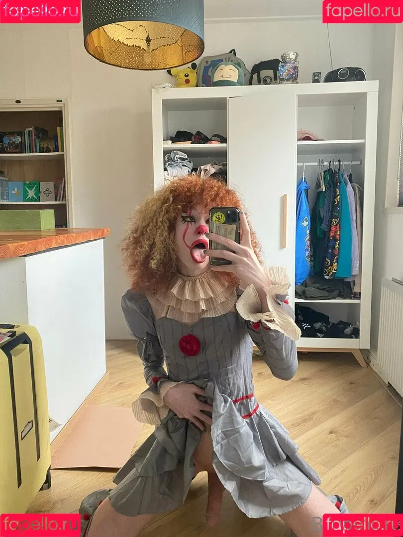 bitwink18 Onlyfans Photo Gallery 