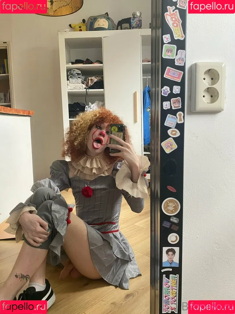bitwink18 Onlyfans Photo Gallery 