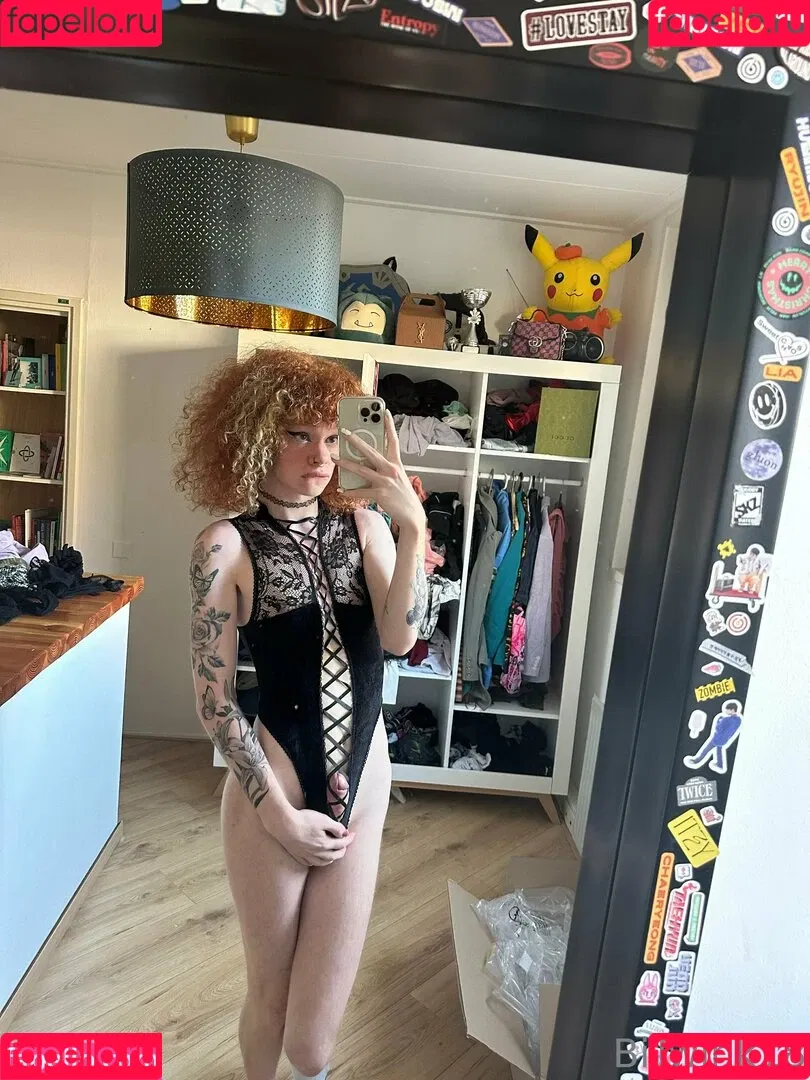bitwink18 Onlyfans Photo Gallery 