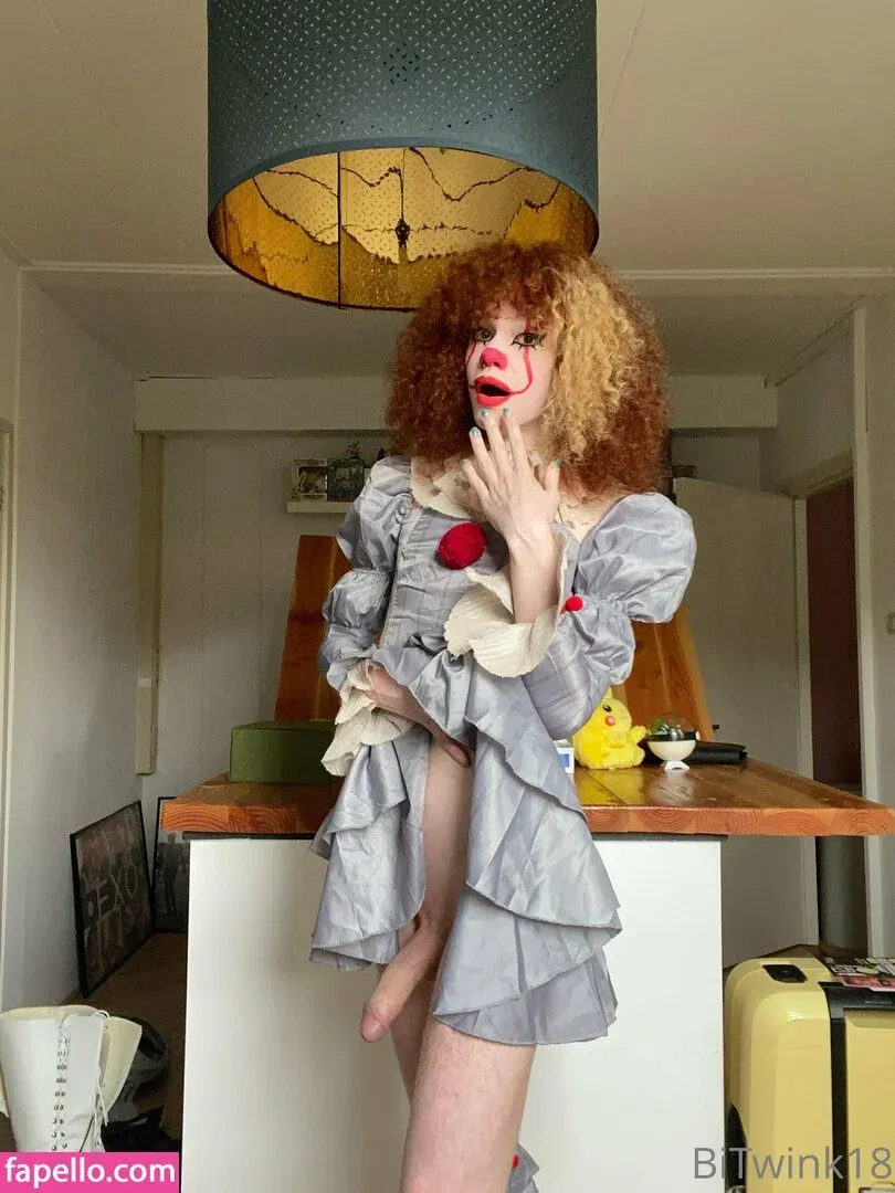 bitwink18 Onlyfans Photo Gallery 