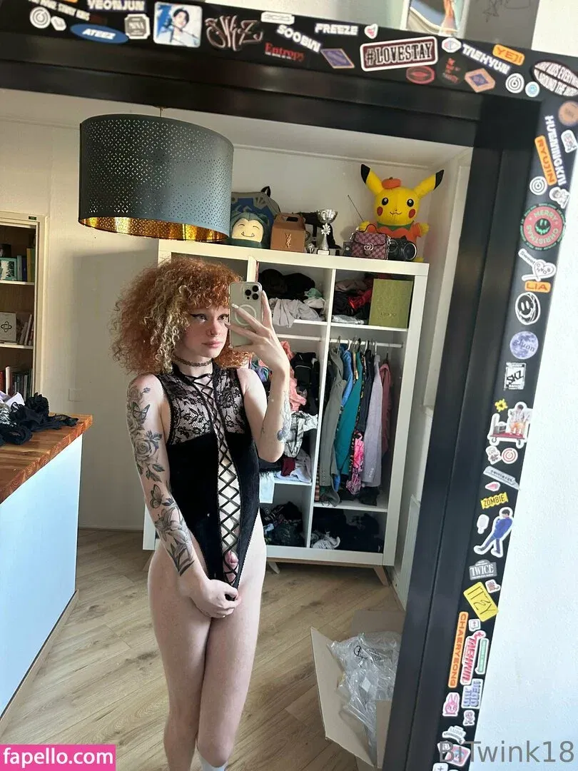 bitwink18 Onlyfans Photo Gallery 