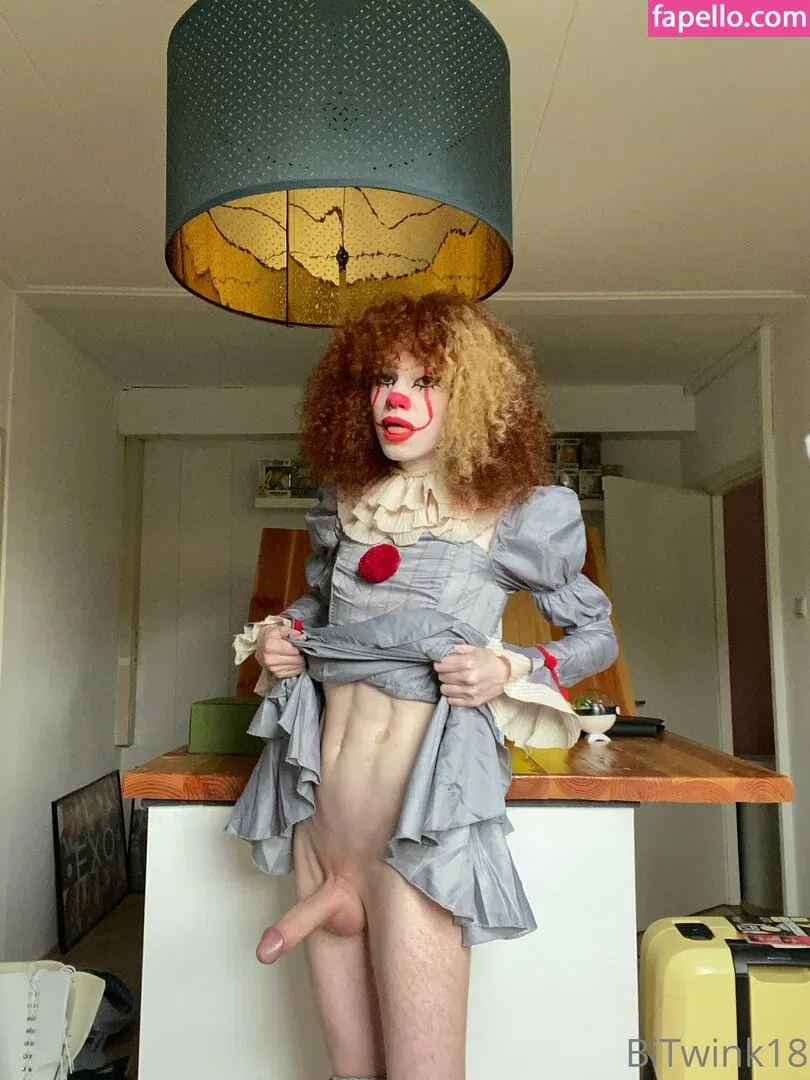 bitwink18 Onlyfans Photo Gallery 