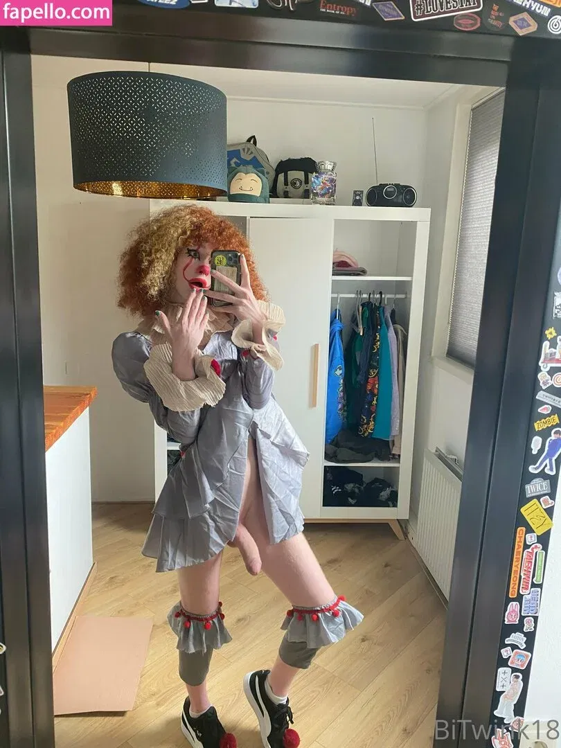 bitwink18 Onlyfans Photo Gallery 