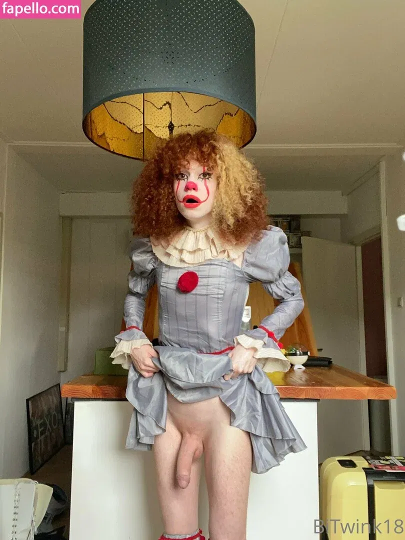 bitwink18 Onlyfans Photo Gallery 