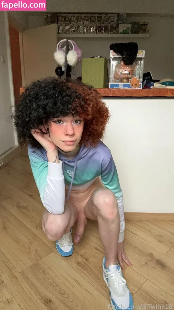 bitwink18 Onlyfans Photo Gallery 