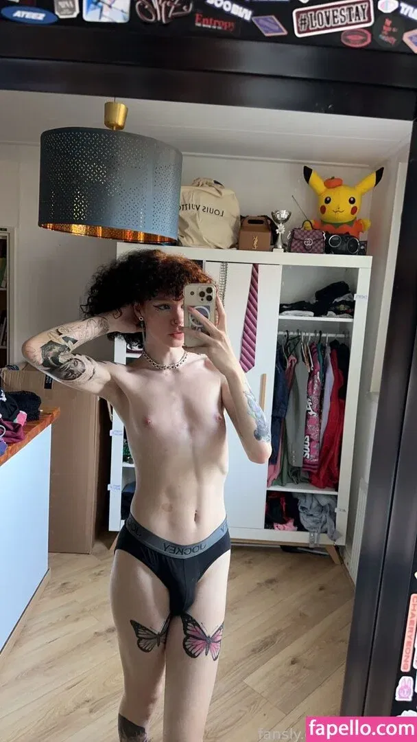 bitwink18 Onlyfans Photo Gallery 