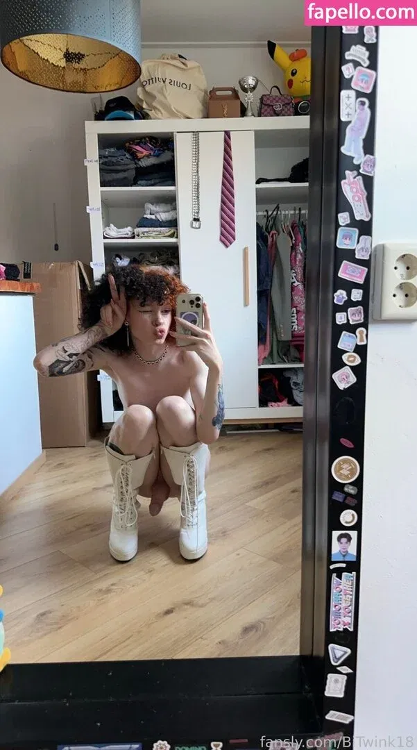 bitwink18 Onlyfans Photo Gallery 