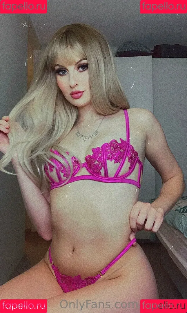 Rhyleep Onlyfans Photo Gallery 