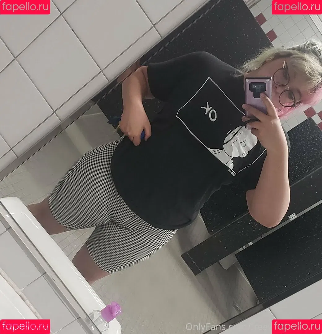 freefujoshi Onlyfans Photo Gallery 