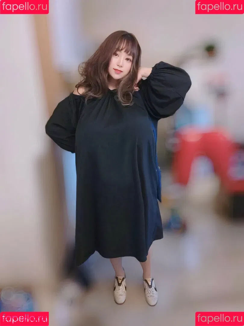 ASIAN Onlyfans Photo Gallery 