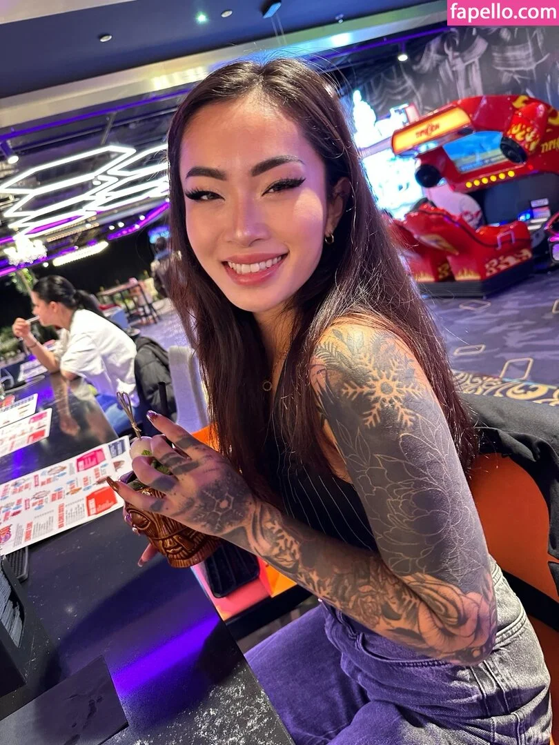 ASIAN Onlyfans Photo Gallery 